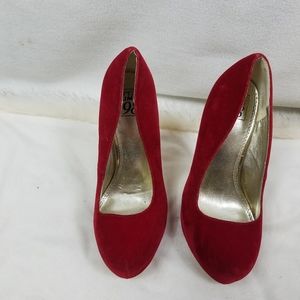 Speed Limit 98 Velvet Platform Womens Red Lace Hee